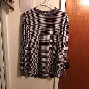 Like New Nike long sleeved striped shirt